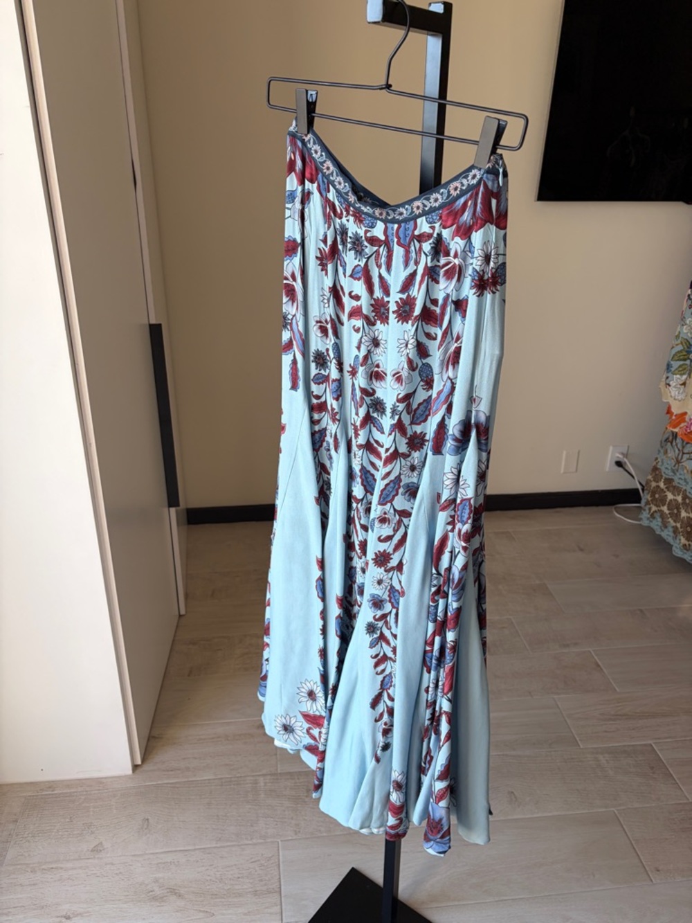 Farm Rio: Soft Blue Marcelle Pleated Maxi
Skirt - Picture 3 of 15